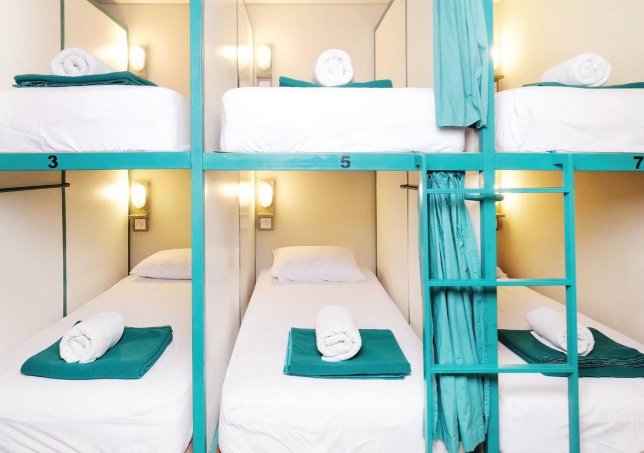 Bread And Jam Hostel Кута Экстерьер фото